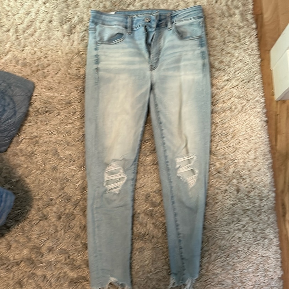 Light Blue Distressed Women's Jeans